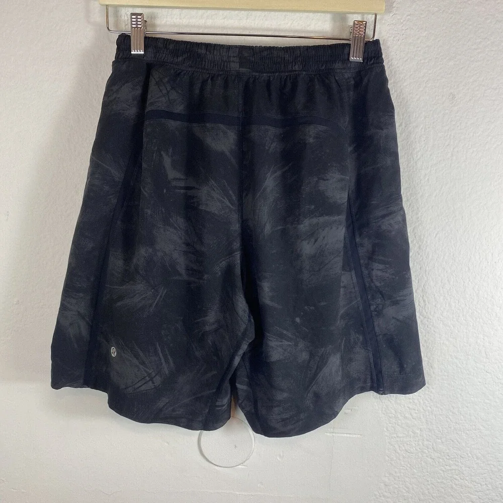 Lululemon Pace Breaker Men's Small Lined Short 9